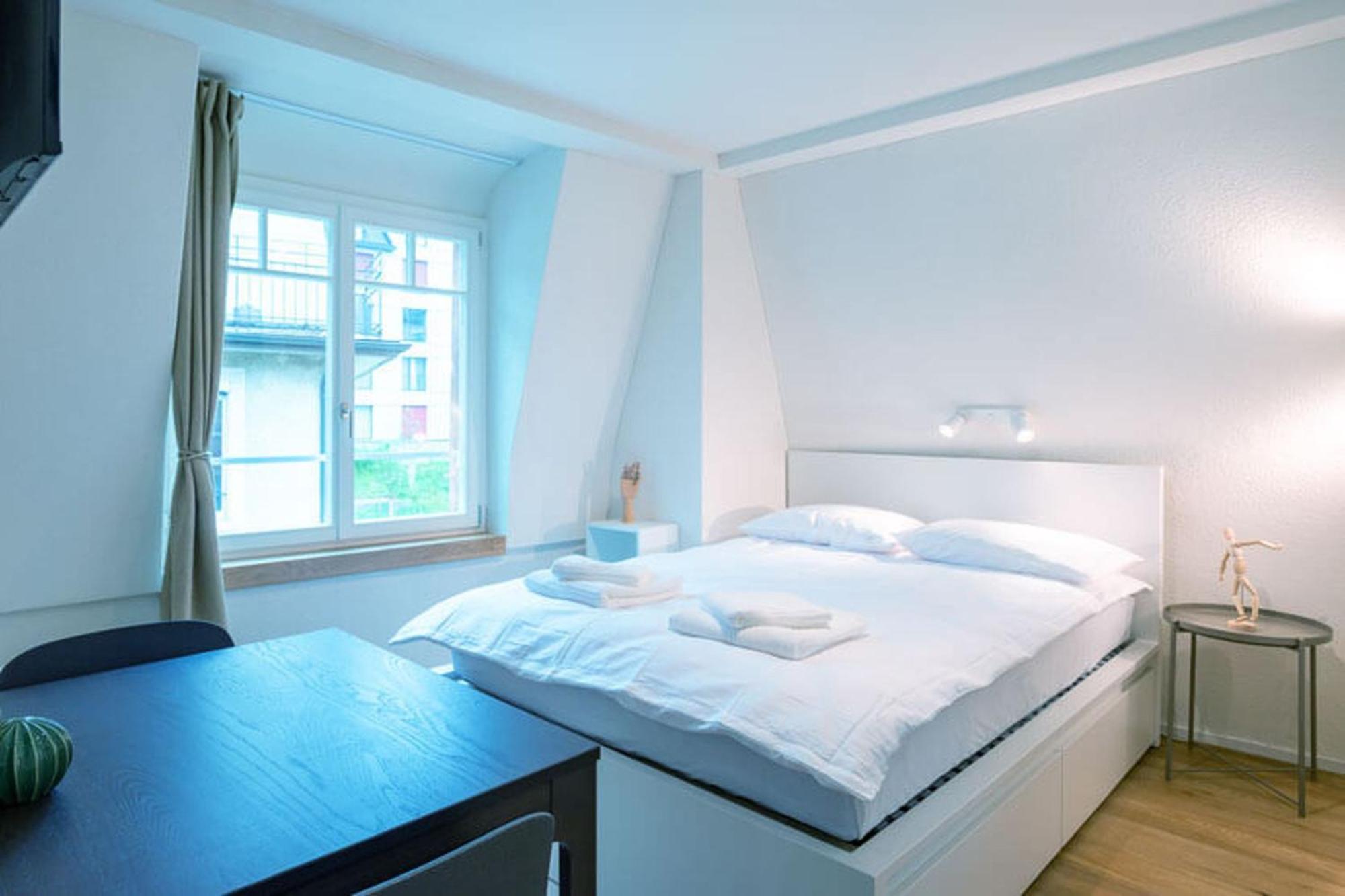 Hitrental Riesbach Apartments Zurich Ngoại thất bức ảnh